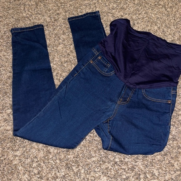 Maternity Jeans - Picture 2 of 2